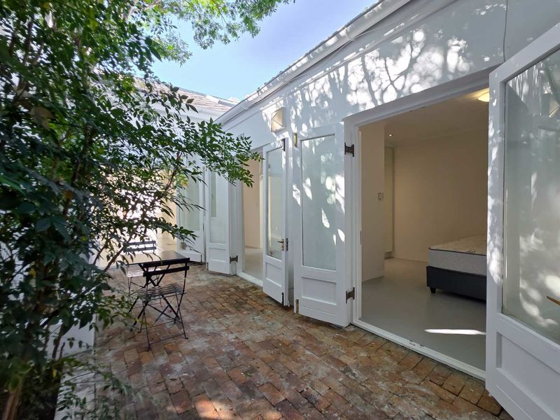 Two bedroom cottage for sale in Gardens - Photo 4