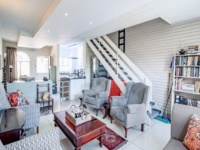 Renovated Lock-Up and Go - Photo 3