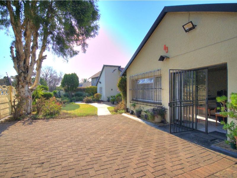 Excellent accommodation at an excellent Price! - Photo 2