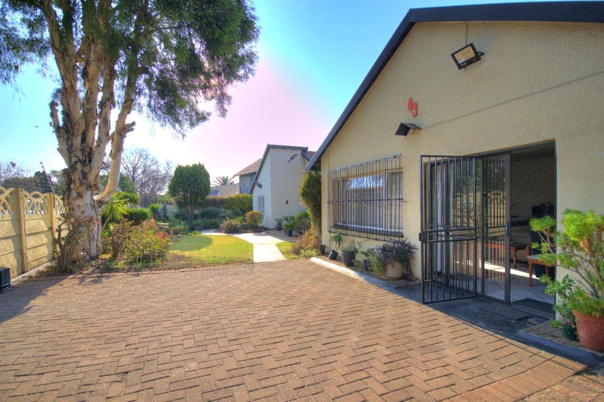 Excellent accommodation at an excellent Price! - Photo 2