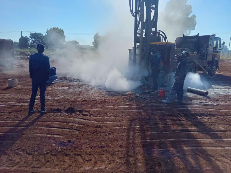 A LAND WITH A STRUCTURE FOR SALE - Photo 9