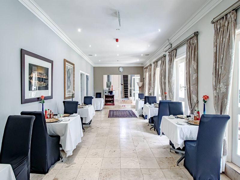 Guesthouse in Groenkloof offering amazing views - Photo 10