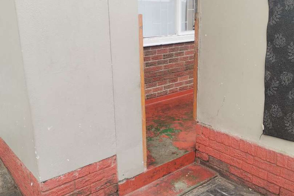 For sale  Spacious Townhouse for Sale in Walvis Bay - Photo 2
