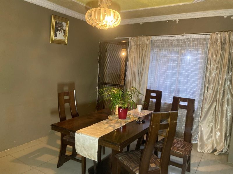 Ground floor apartment for sale at Jabulani - Photo 3