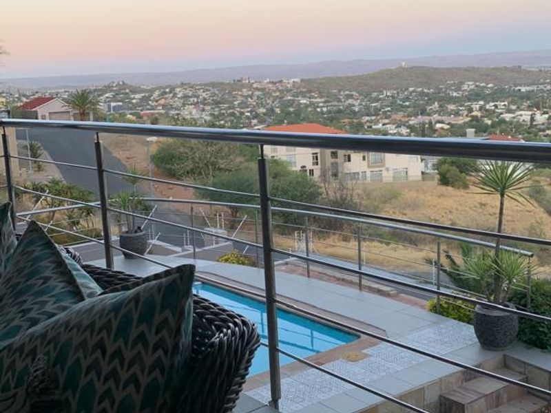 Luxury Meets Functionality in Your Dream Home - Photo 2