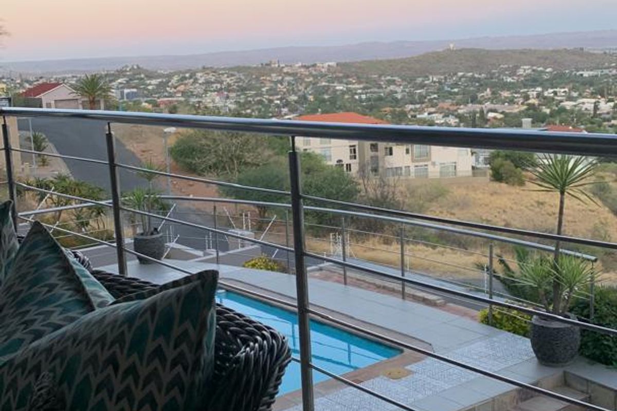 Luxury Meets Functionality in Your Dream Home - Photo 2