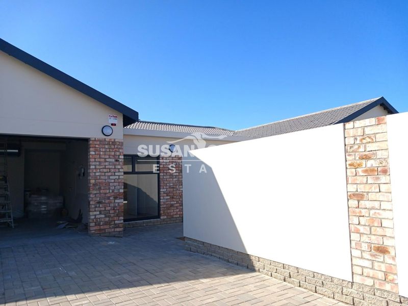 Brand new Family Home under Construction - Photo 2