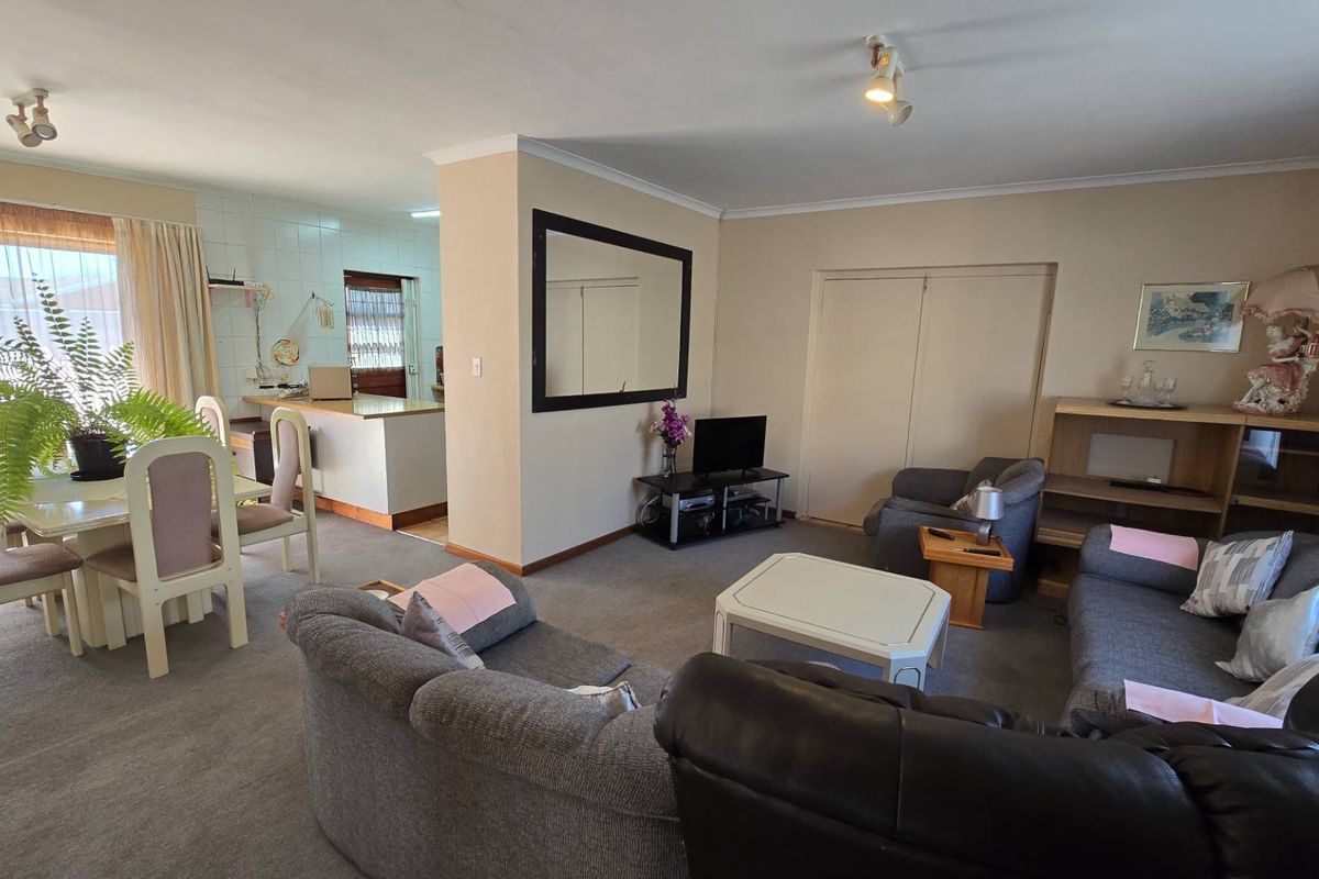 One Home, Endless Possibilities - Photo 5