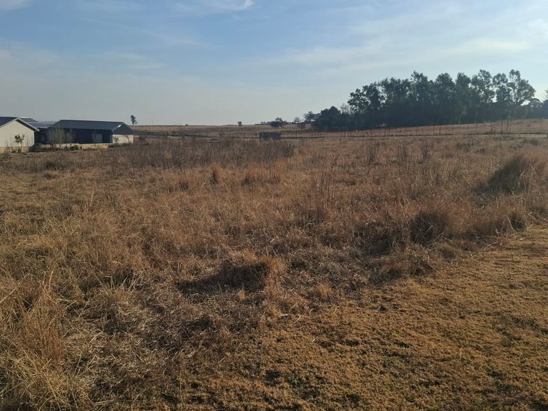 Your Dream Home Starts Here – Exclusive Glen Cullen Vacant Stand - Photo 3