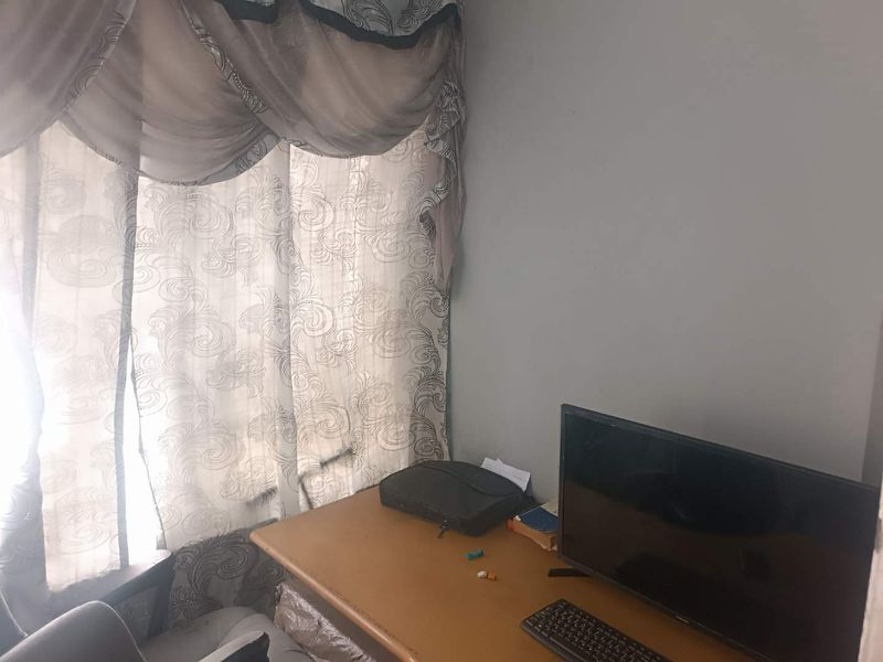 🏖️ 2-Bedroom Apartment for Sale in South Beach, Durban – Prime Investment Opportunity - Photo 6