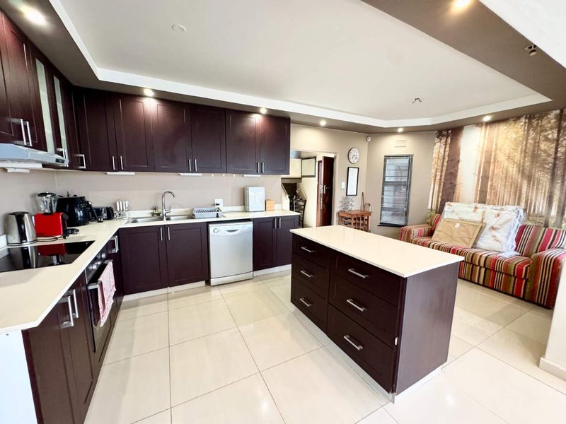 Hendra Estates - Stylish Coastal Living in the Heart of Umhlanga! The Tine To Buy Is NOW!! - Photo 6