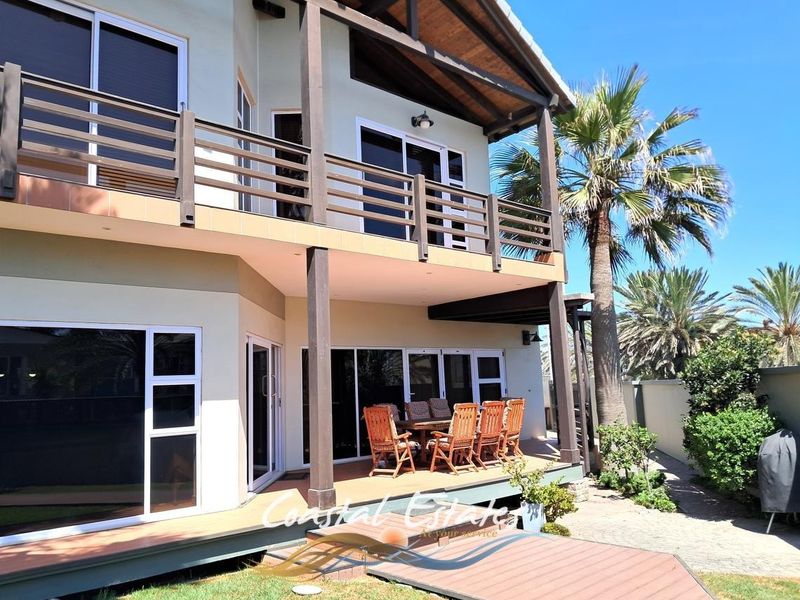 Exquisite Waterfront Home with Breathtaking Views - Photo 3