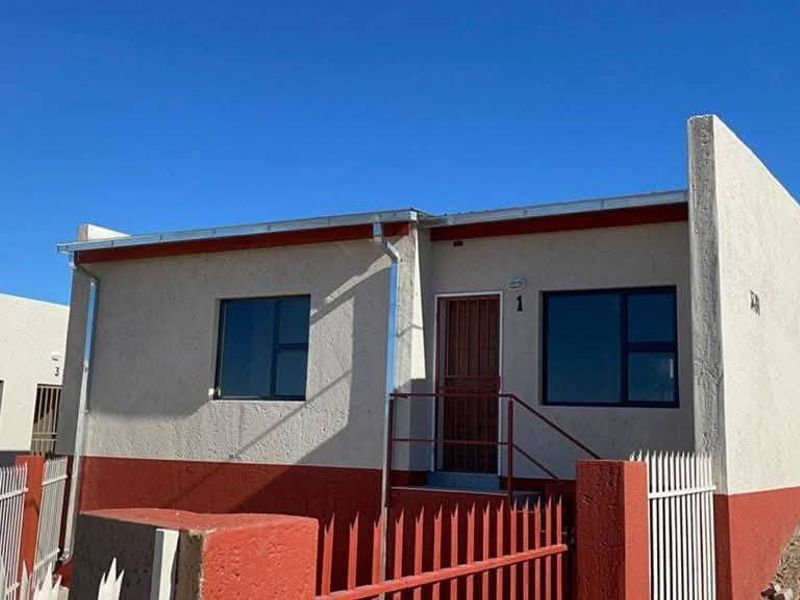 Townhouses for Sale in Otjomuise - Photo 3