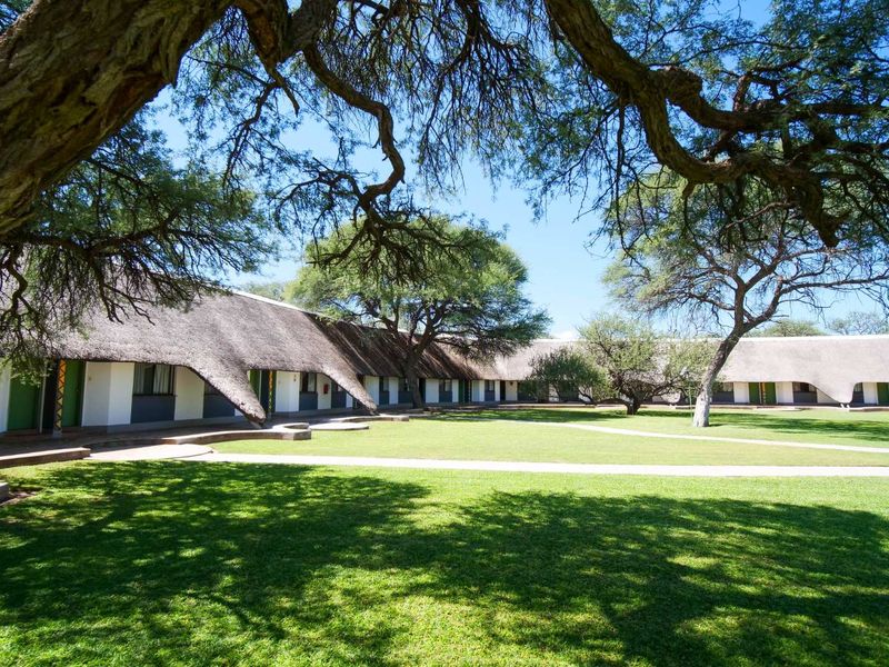Prime Safari-Route Lodge Boasting an Outstanding Location For Sale in Okahandja Namibia - Photo 9