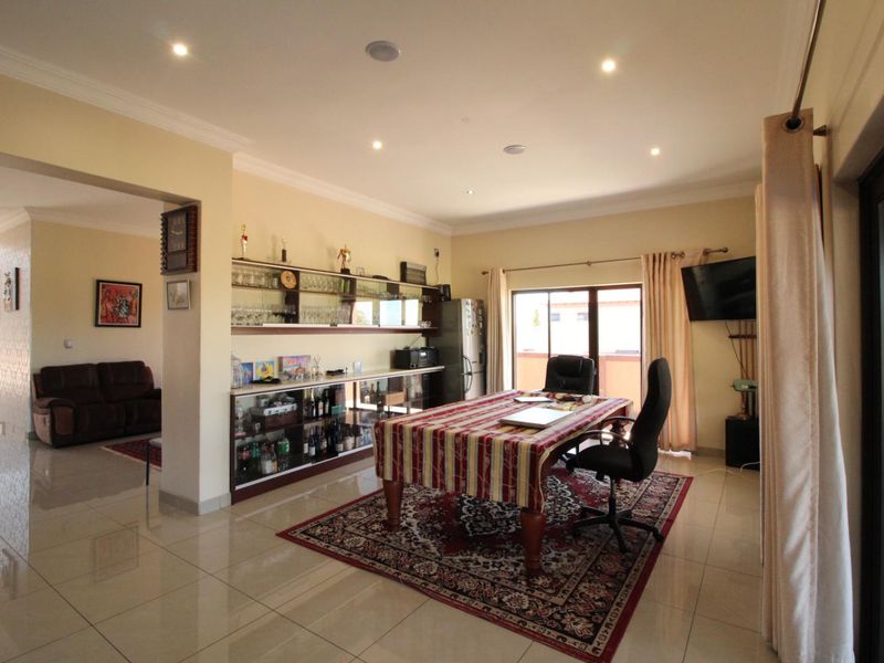 Luxury Fairway Living with Exceptional Views - Photo 6