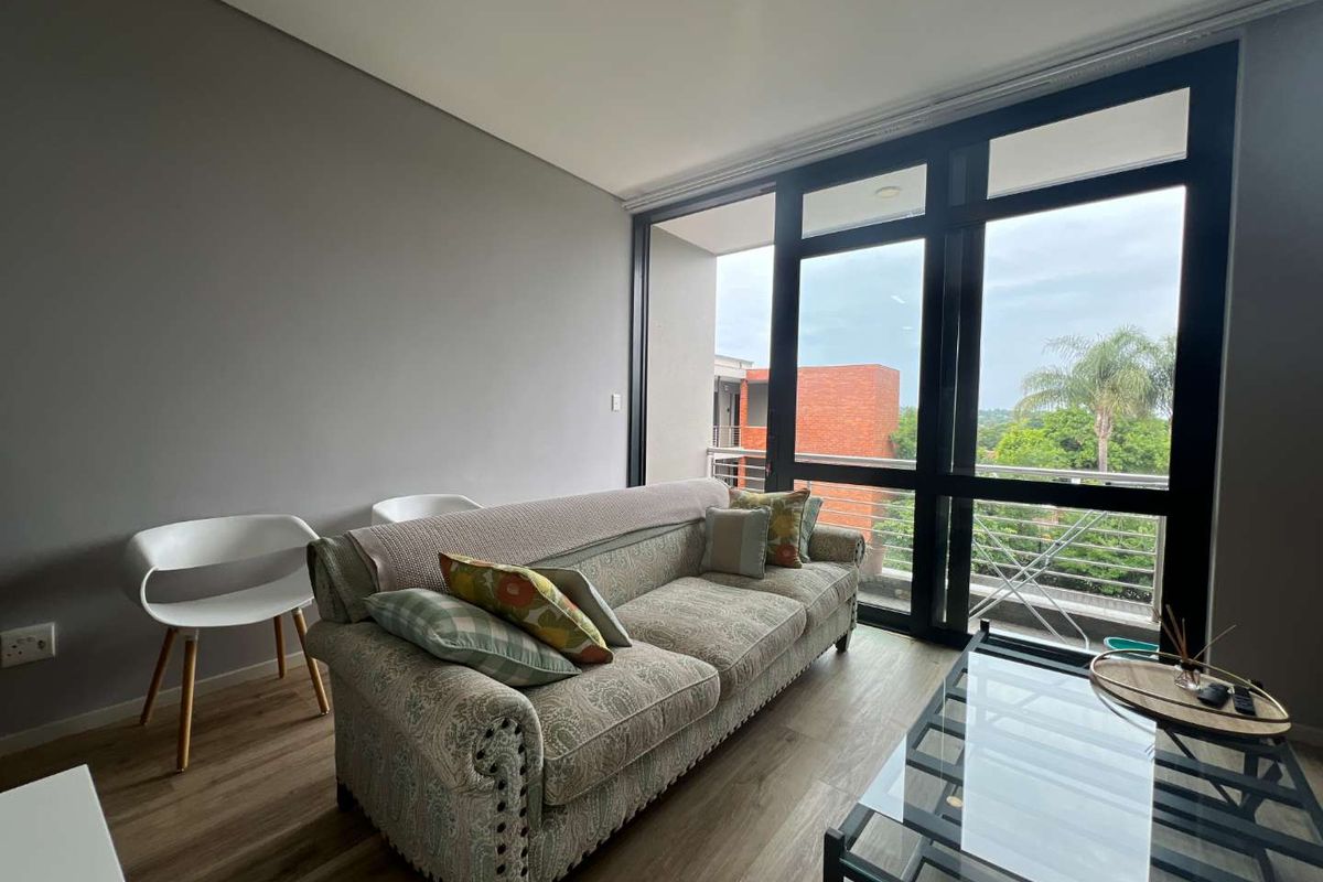 Upmarket 2-Bedroom Apartment Available! - Photo 5