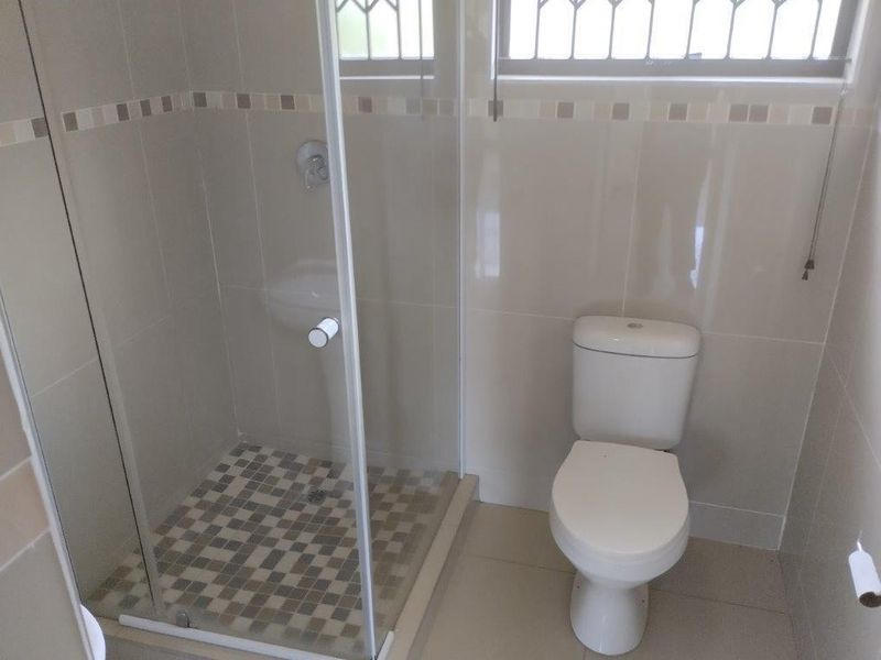 Spacious &amp; Safe - A Bright Jewel Nestled in Reservoir Hills, Durban, For Sale! - Photo 8