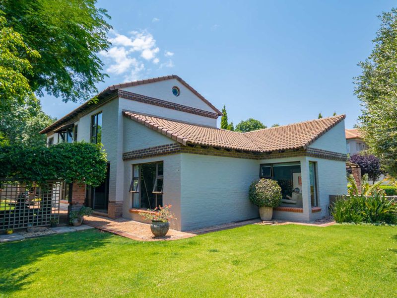 Unique Farm Style Home - Photo 5