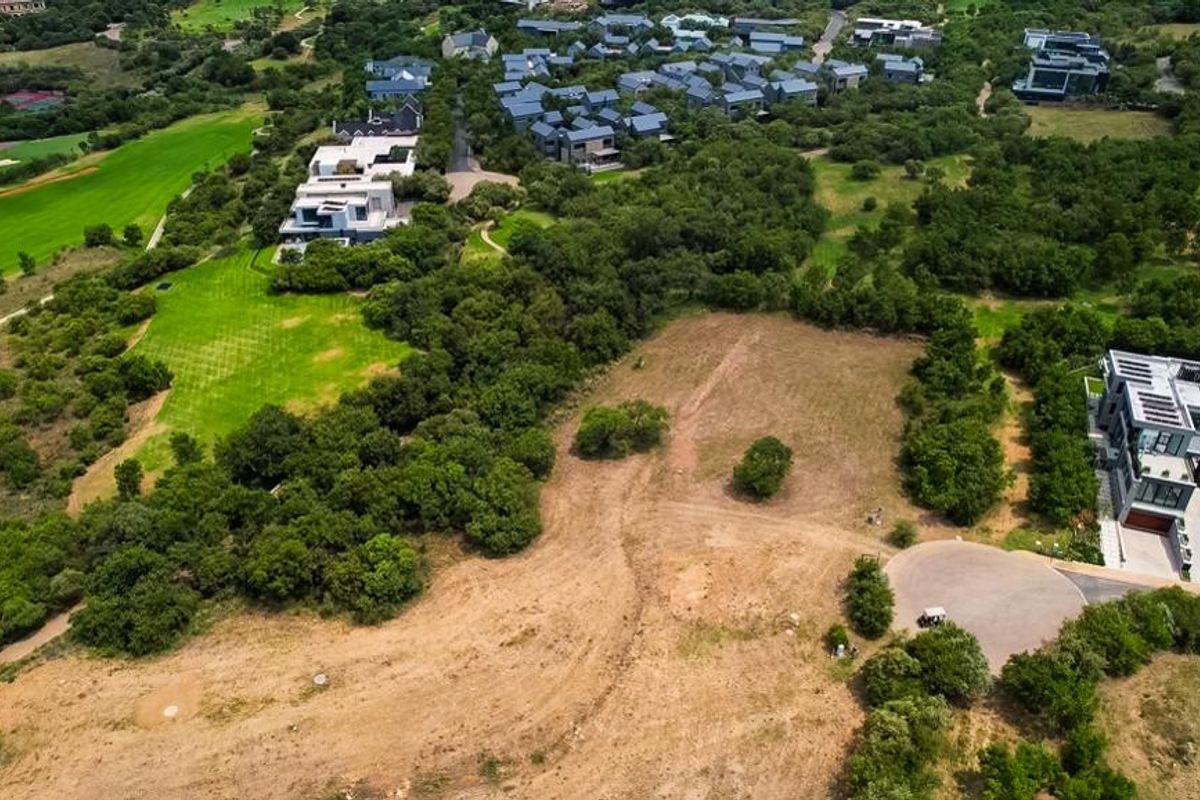 Craft Your Ultimate Lifestyle: Unleash Your Dreams in the Exquisite Steyn City Haven - Photo 3