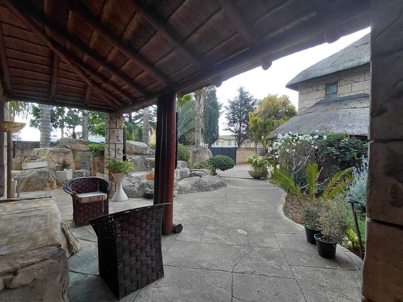Fully-Equipped Guest House For Sale - Photo 4