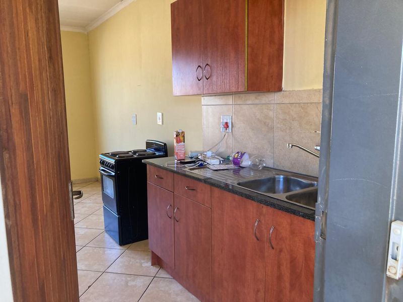 2 Bedroom apartment for sale in Jabulani - Photo 2
