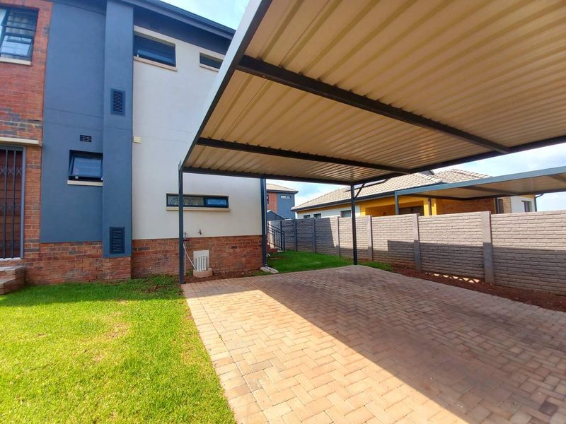 Four bedrooms house for sale in Capital View Security Estate in Lotus Gardens - Photo 4