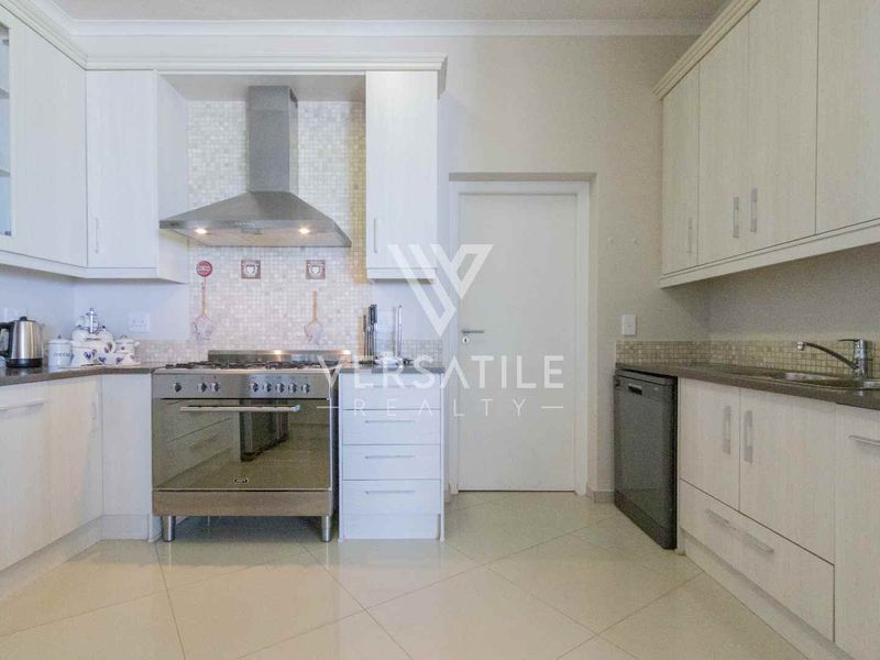 Townhouse to let - Photo 7