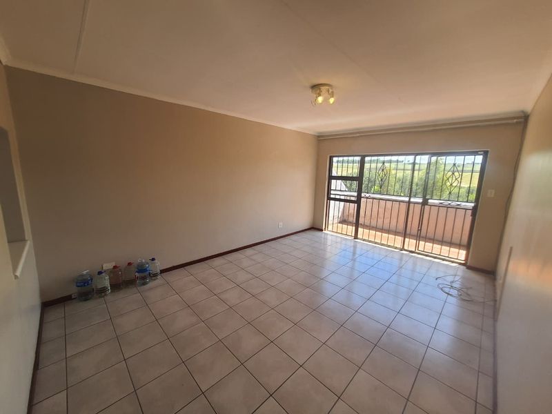 PRIME 2 bedroom 1 bath apartment - Photo 5