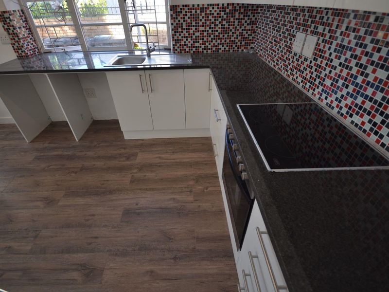 Art Deco meets Sea Point trendy lifestyle - Photo 7