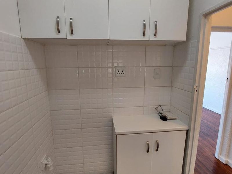 Bachelor Apartment for Rent in Mowbray - Photo 5