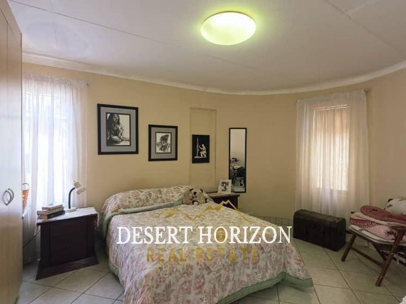 Swakopmund, Vineta | 1 Bedroom Unit  In Palm Court  Retirement Village For Sale - Photo 2