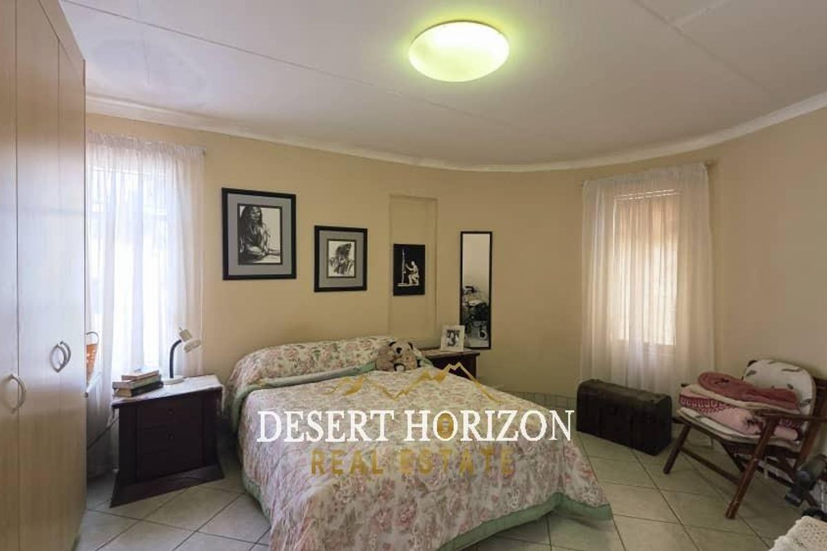Swakopmund, Vineta | 1 Bedroom Unit  In Palm Court  Retirement Village For Sale - Photo 2
