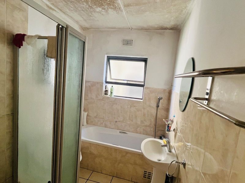 Great investment potential!! - Photo 8