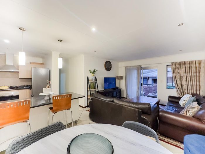 Property #2485226, Townhouse For Sale in Mooikloof Ridge