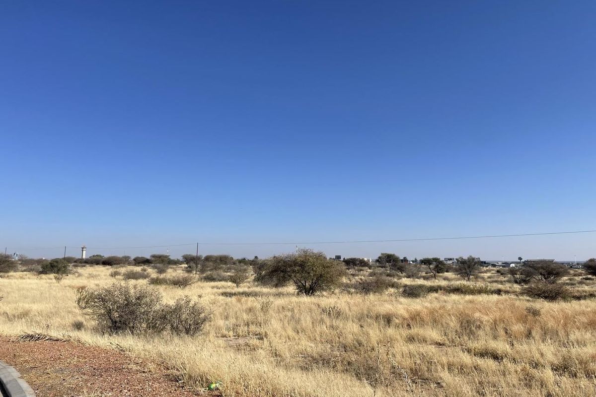 Hotel zoned Erf at Sungate, Proximity to Airport & Future Highway - Photo 2