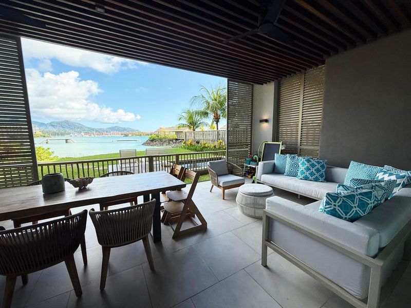 REFINED & EXCLUSIVE PANGIA BEACH RESIDENCES - Photo 4