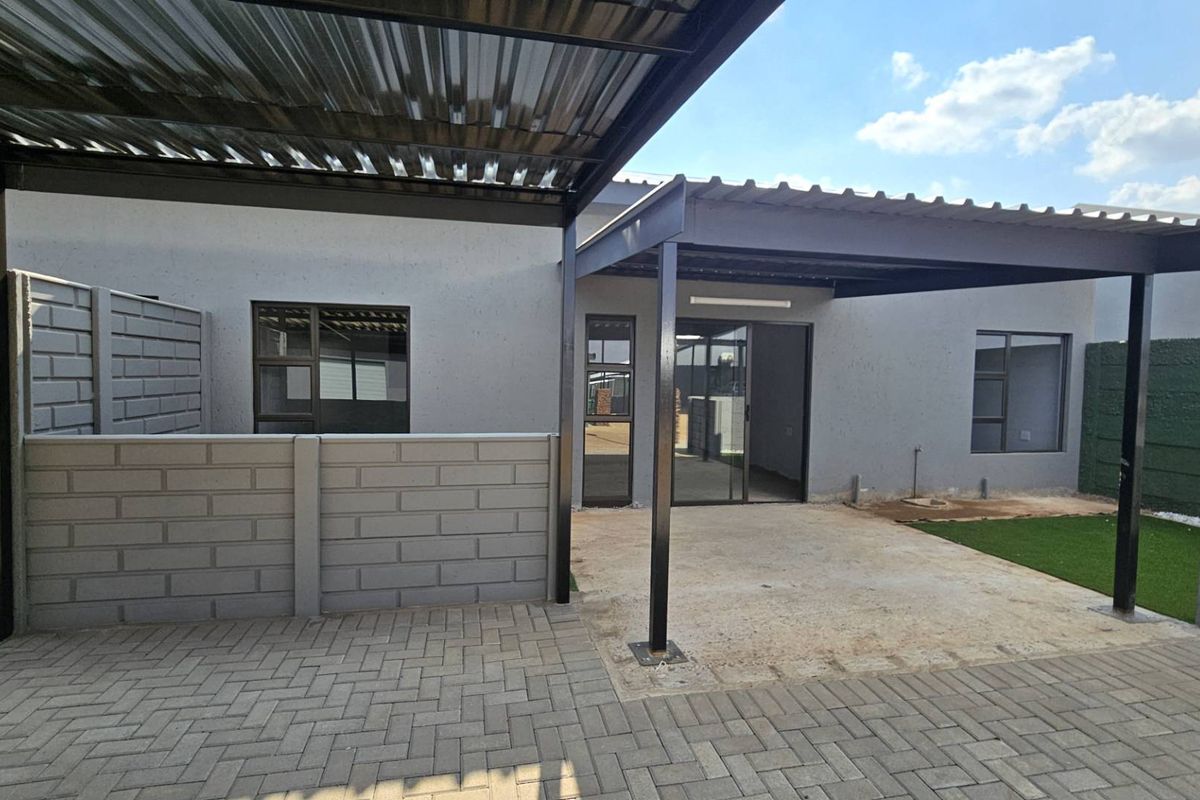 2 Bedroom Apartment in Retirement Estate - Photo 4