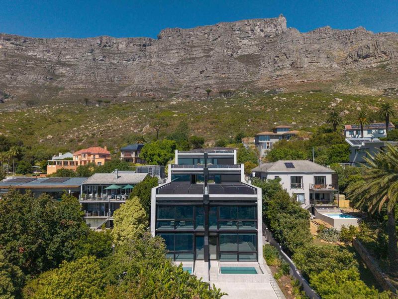 4B Rugby Road, Oranjezicht  Executive Living Redefined Architectural Luxury. Intelligent Living. Exceptional Sustainability. - Photo 1