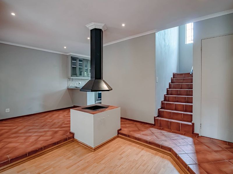 2 bedroom duplex in secure complex in Sterrewag - Photo 8