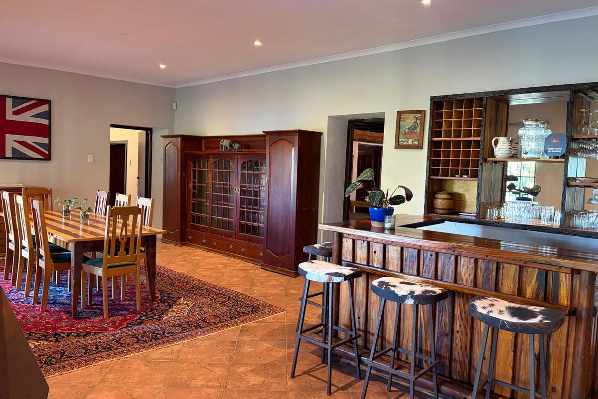 FOR SALE: The Old Barracks Boutique Guesthouse – Bathurst, Eastern Cape - Photo 4
