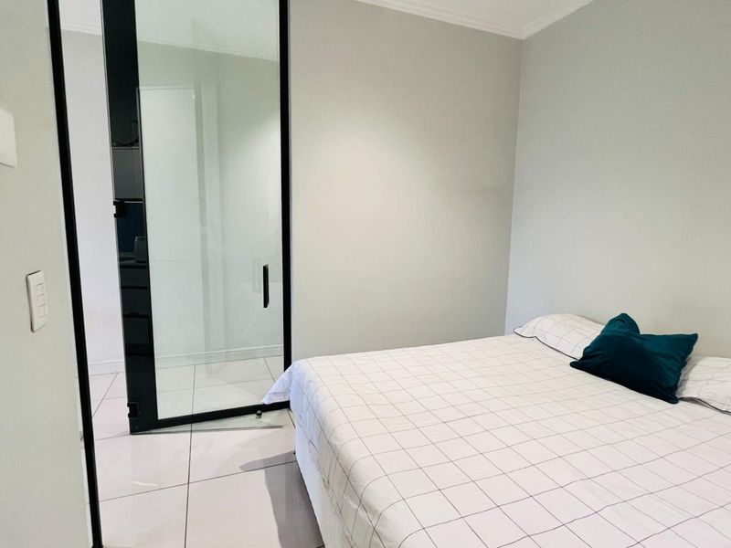 Luxurious one bedroom apartment for sale at Ellipse Waterfall - Photo 10