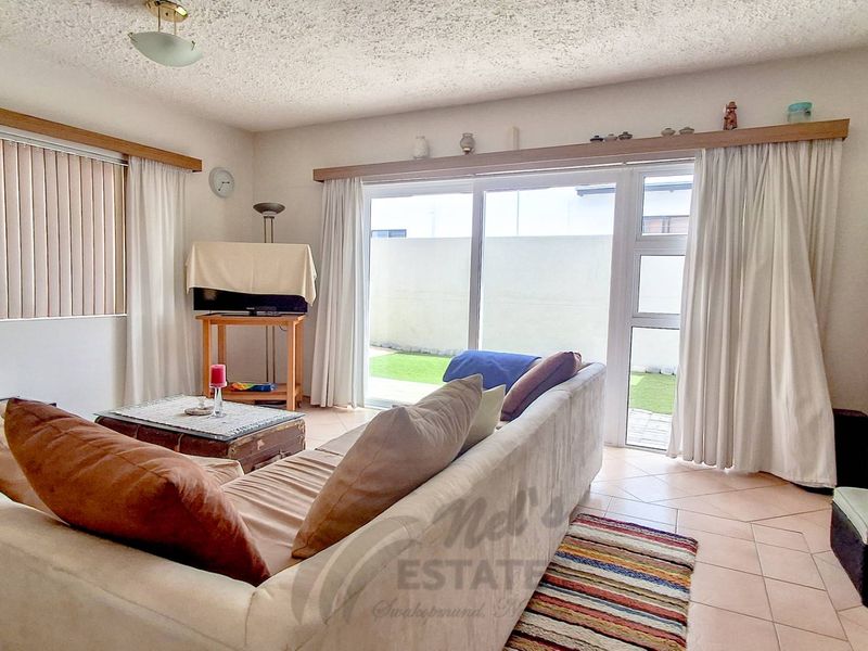 Perfect Lock & Go Furnished Townhouse For Sale in Vineta, Swakopmund - Photo 2