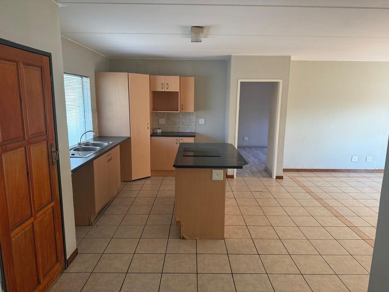 3 Bedroom to rent in Prime Location ! - Photo 4