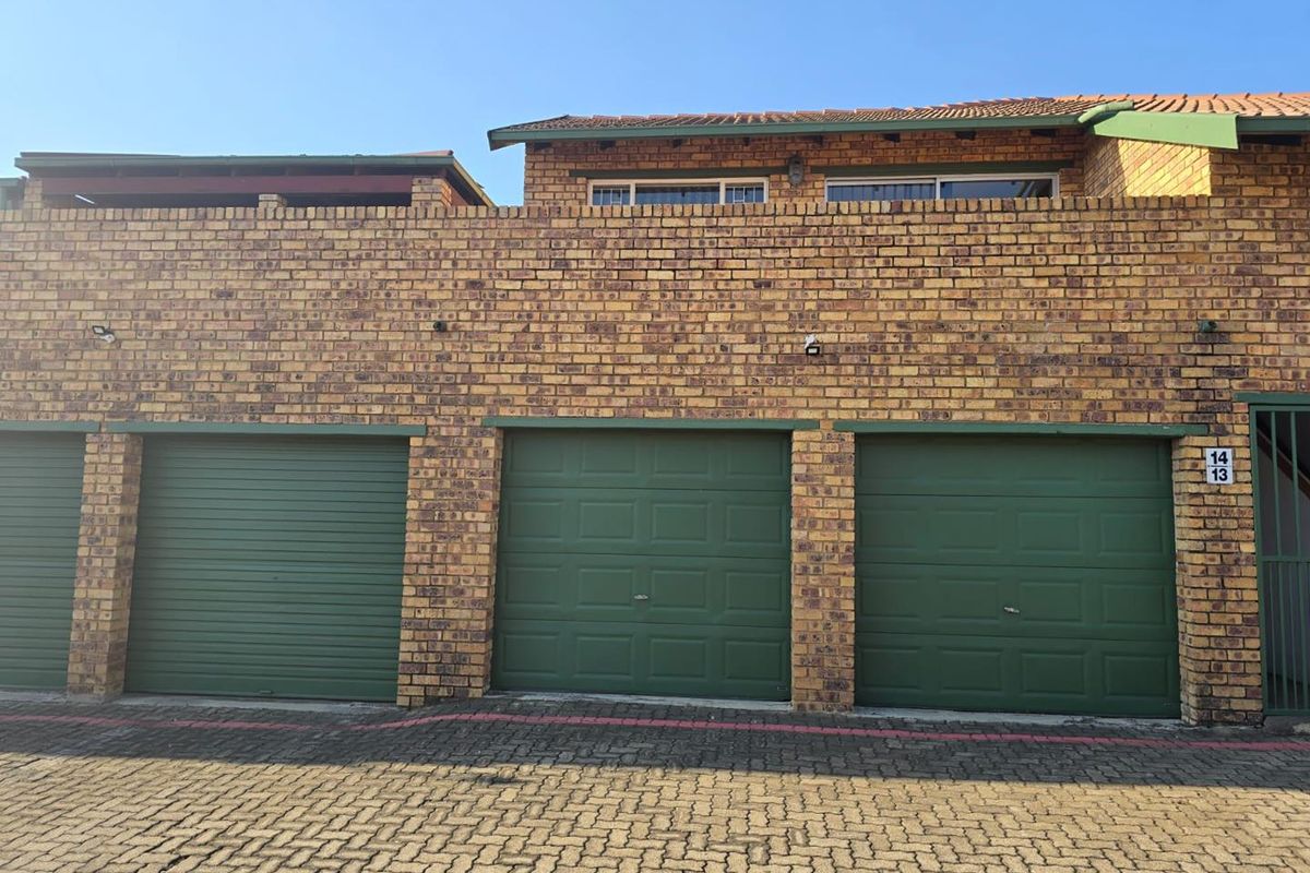 3 Bedroom Secure Townhouse in Kempton Park Ext 4 - Photo 4