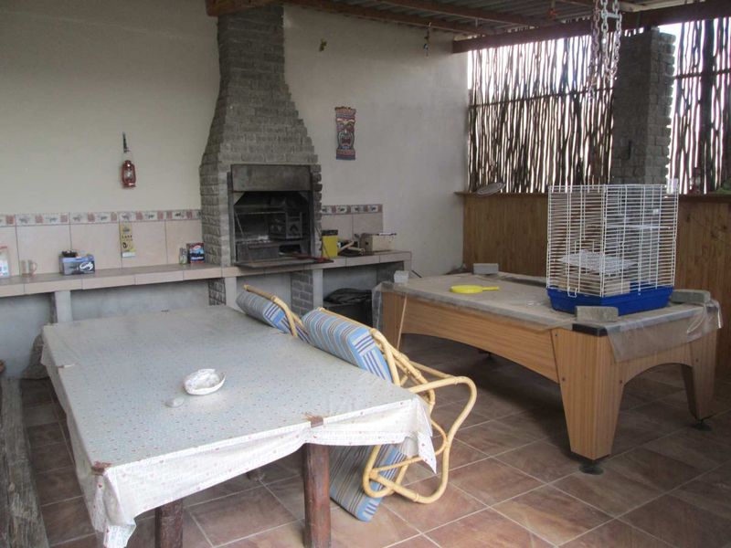 River Plot for the nature lover with 4 Bedroom House & Flatlet - Photo 5