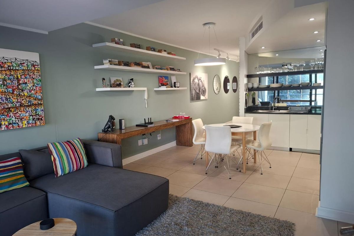 LONG TERM RENTAL - Stylishly furnished 2 bedroom apartment - Photo 4