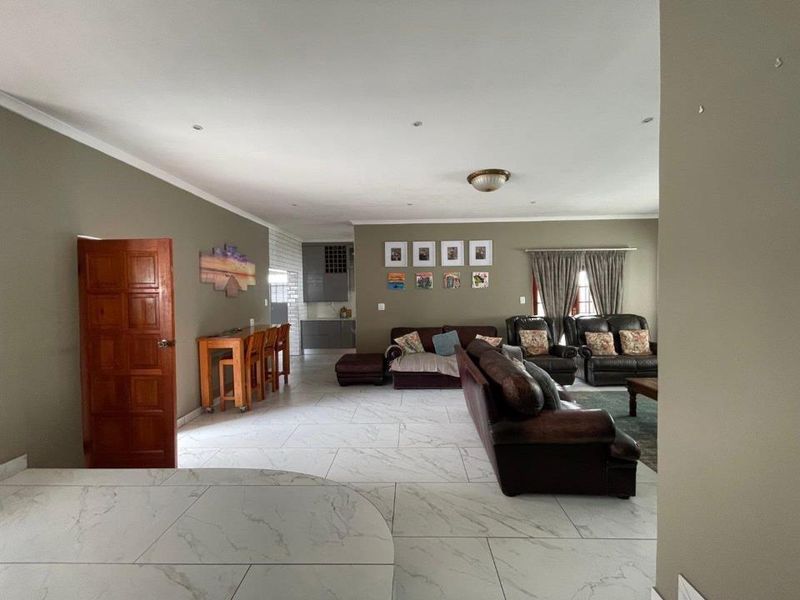 Modern Elegance Meets Comfortable Family Living - Photo 10