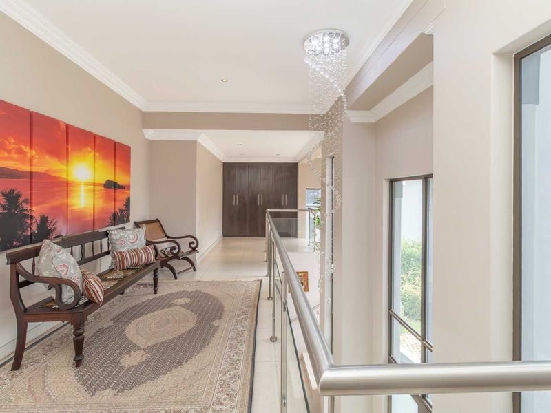Elevated Golf Estate Living - Photo 6