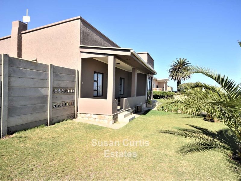 Prime Location - Photo 2