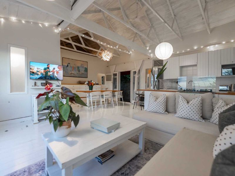 Best Priced Bungalow on Clifton Beach - Photo 9